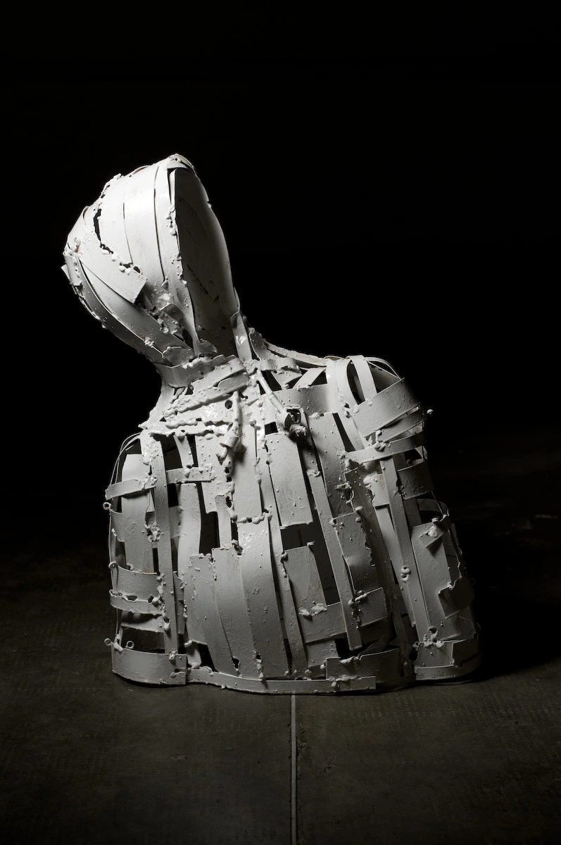 Il senso dell’assenza 2008 ferro saldato smaltato. 61x42x20cmcollezione privata